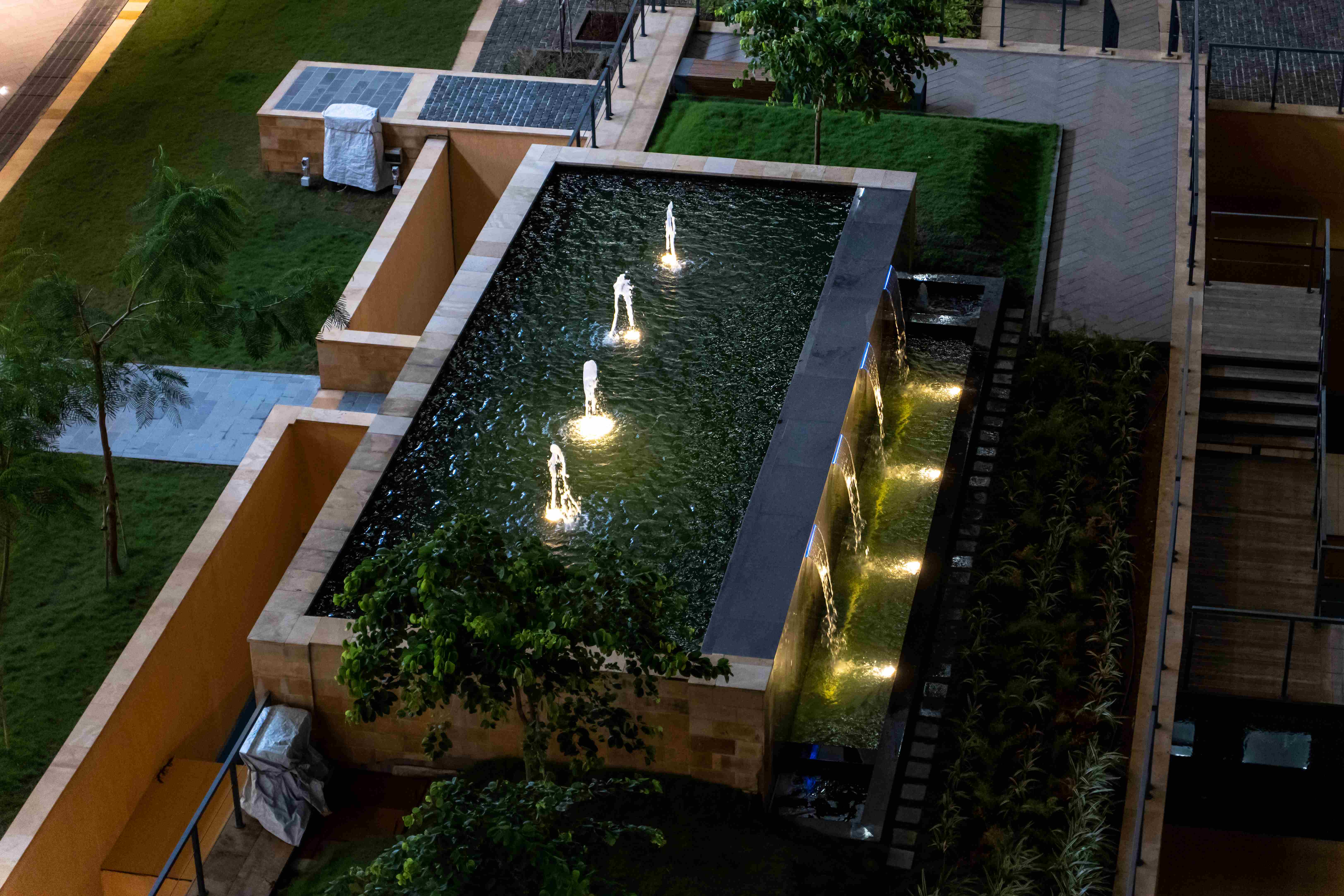 Nirlon Knowledge Park